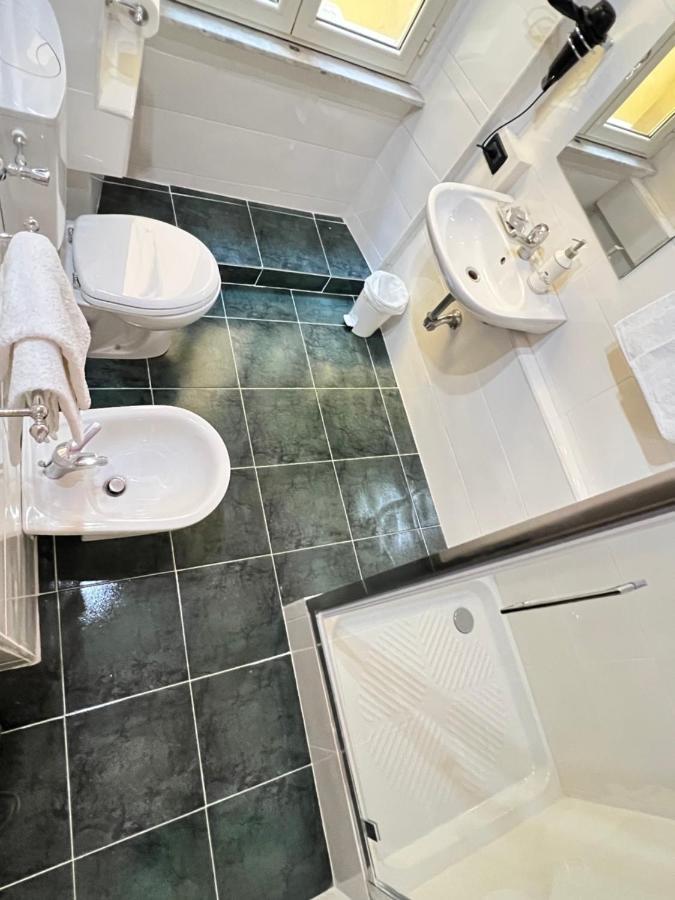 Guest House Biondi Roma Ngoại thất bức ảnh